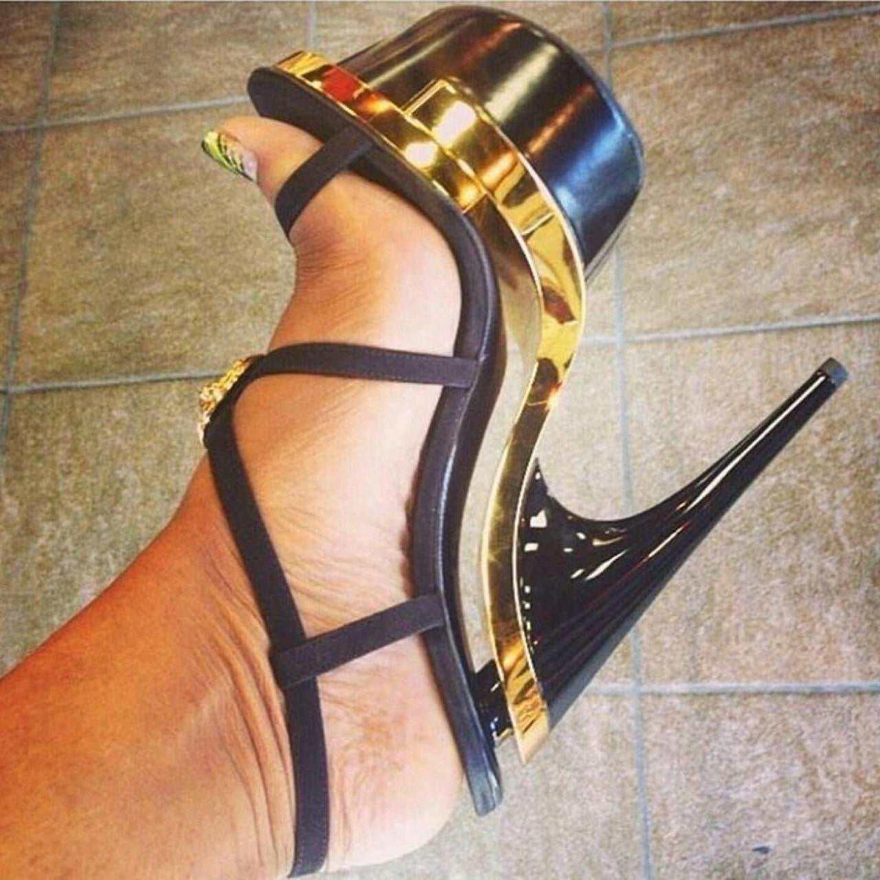 VERSACE MEDUSA TRIPLE PLATFORM | EU 37