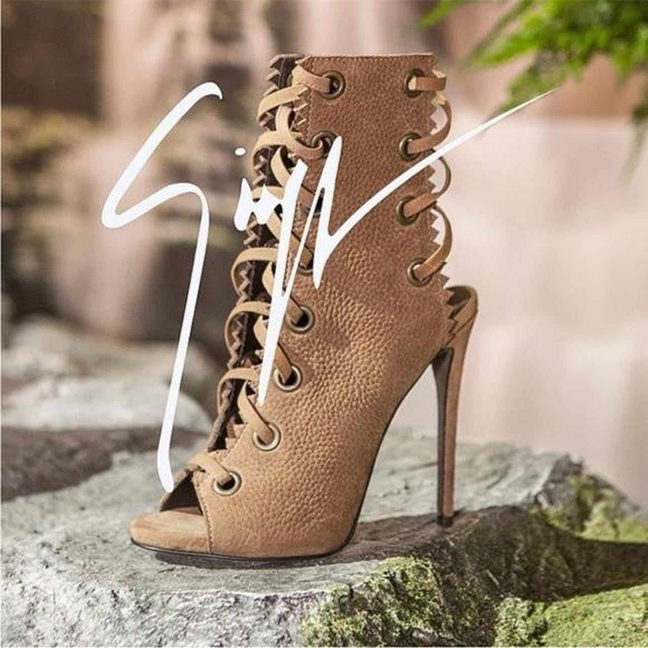 GIUSEPPE ZANOTTI | EU 40
