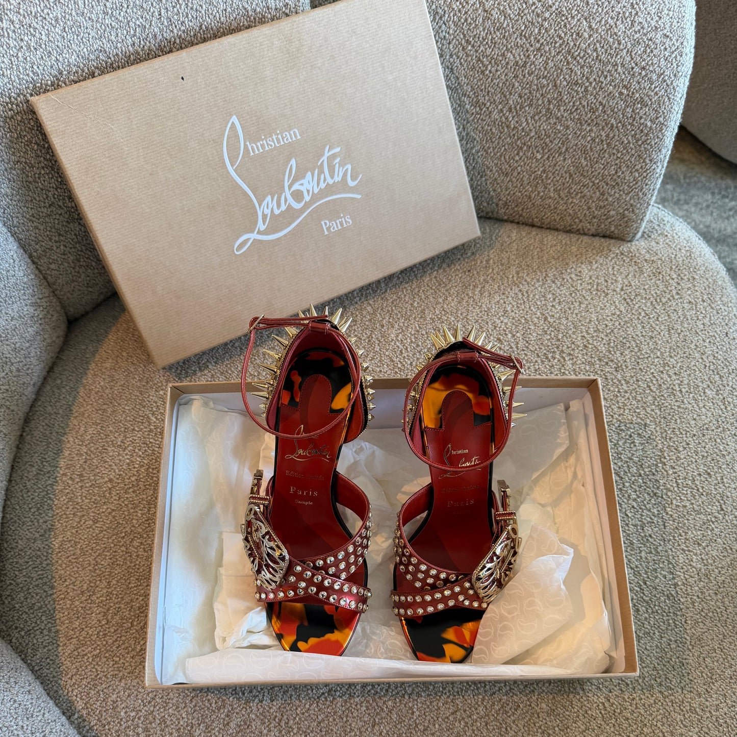 CHRISTIAN LOUBOUTIN F/W 2024 | EU 37
