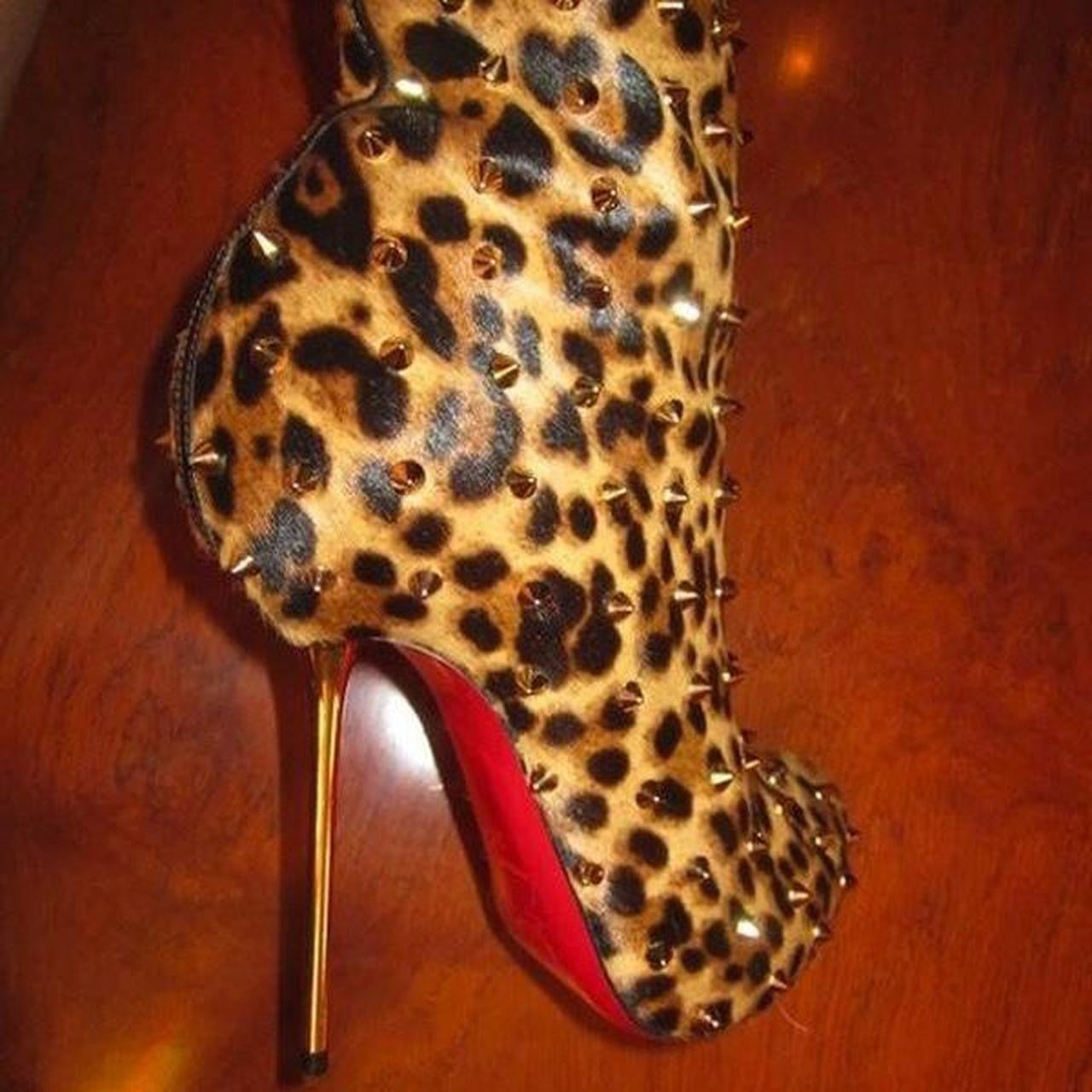 CHRISTIAN LOUBOUTIN 2011 | EU 36